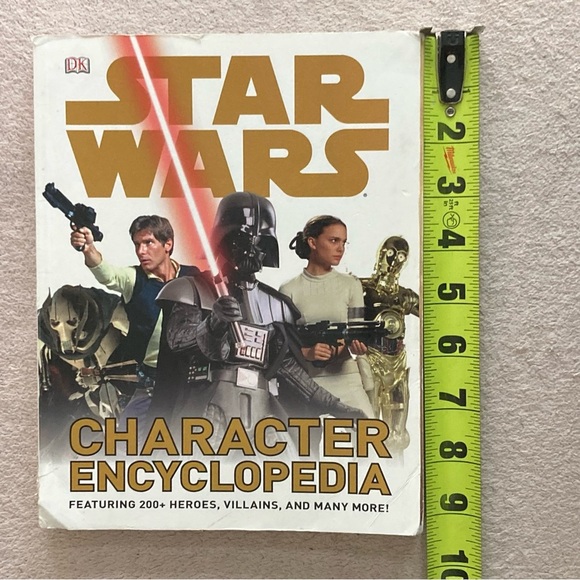 Star Wars Character Encyclopedia Paperback Book-2011-Heroes, Villains, & More! - Picture 6 of 8